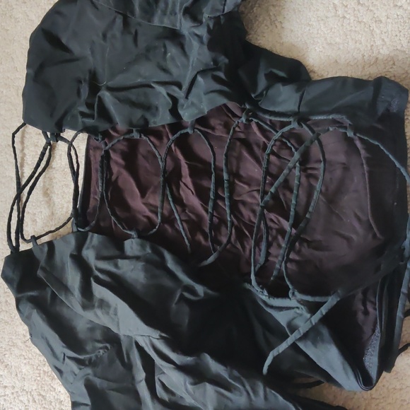 Olivaceous Black Puff Sleeve Peasant Corset Top - Picture 9 of 12